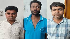 खरोरा में जुआरियों पर पुलिस का एक्शन:जुआ खेल रहे 6 आरोपियों को पुलिस ने किया गिरफ्तार
