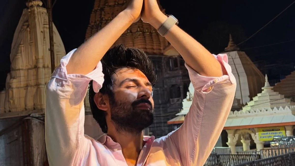 पहला नेशनल अवॉर्ड जीतते ही बाबा महाकाल की शरण में पहुंचे कार्तिक आर्यन, परिवार संग लिया आशीर्वाद