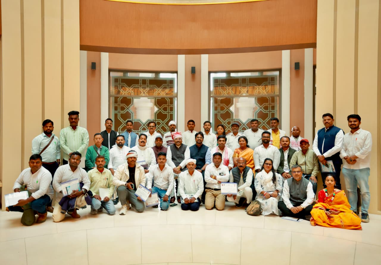 राष्ट्रीय आदिवासी कांग्रेस का संवाद बैठक दिल्ली में हुआ सम्पन्न
