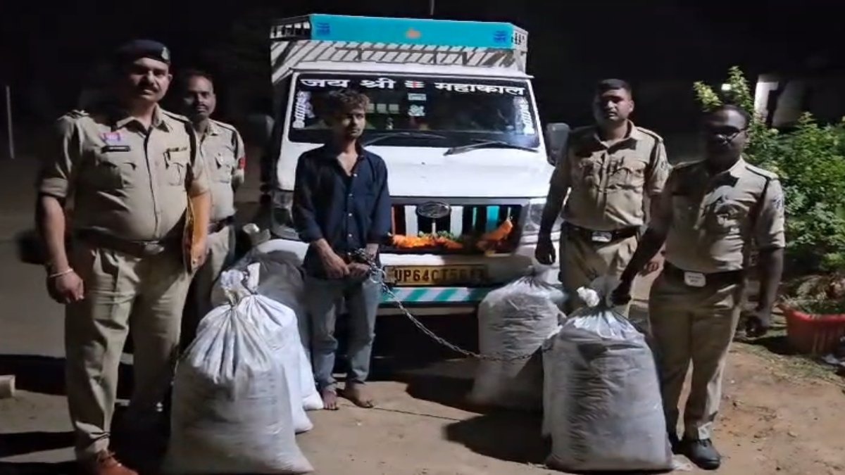 Gariaband News: सब्जी के कैरेट में छिपाकर ले जा रहे थे 130 किलो गांजा, देवभोग पुलिस ने 65 लाख की खेप की जब्त