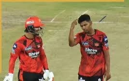 IPL 2026 से पहले Sunrisers Hyderabad में बवाल! स्पिनर की कप्तान से भिड़ंत, VIDEO वायरल