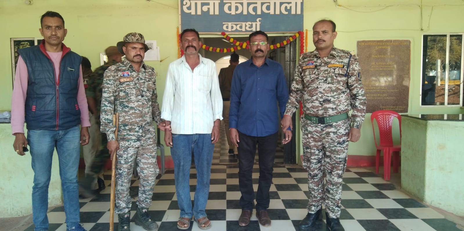 धार्मिक उन्माद फैलाने एवं शांति भंग करने तथा कबीरपंथ का पोस्टर फाड़ने वाले मामले में दो आरोपी गिरफ्तार