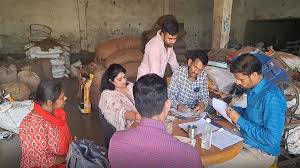 दुर्ग जिले में अवैध सुपारी फैक्टरी का भंडाफोड़, डेढ़ करोड़ रुपये से अधिक की सुपारी जब्त