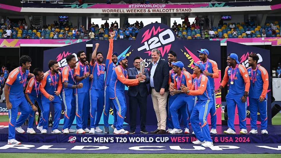 T20 वर्ल्ड कप 2024 का चैंपियन बनते ही टीम इंडिया पर पैसों की बरसात, BCCI ने किया 125 करोड़ रुपये देने का ऐलान