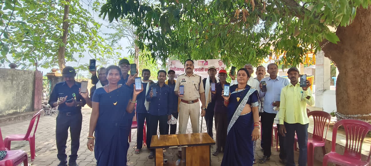 थाना छुरा में कोटवारों की विशेष बैठक: संदिग्ध गतिविधियों पर नजर रखने, नशामुक्ति एवं साइबर जागरूकता अभियान को मिला बल