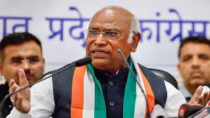 कांग्रेस अध्यक्ष खड़गे से भाजपा ने किया सवाल,कांग्रेस के नेताओं को सनातन से इतनी नफरत क्यों?