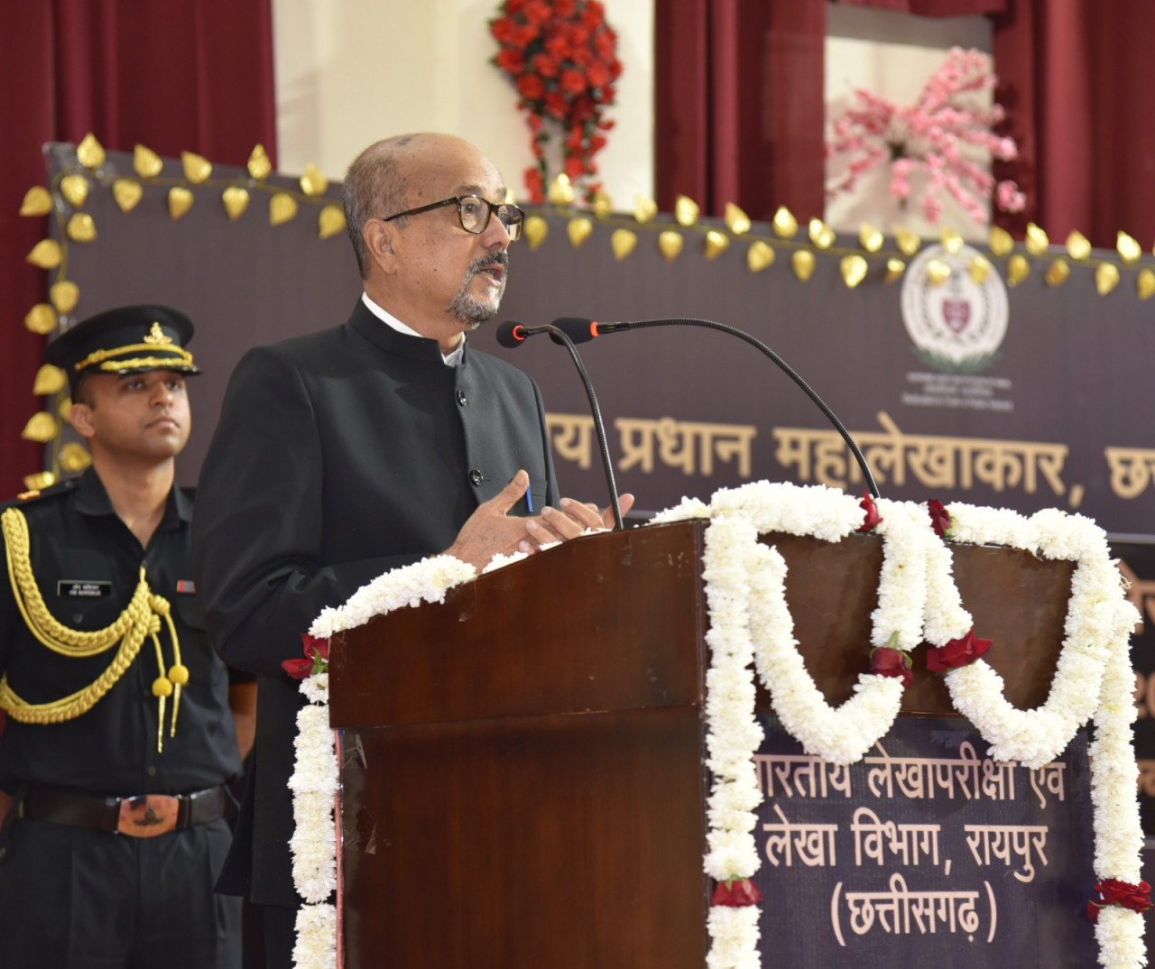 लोकतांत्रिक ढांचे में कैग की सर्वाेच्च भूमिका : रमेन डेका