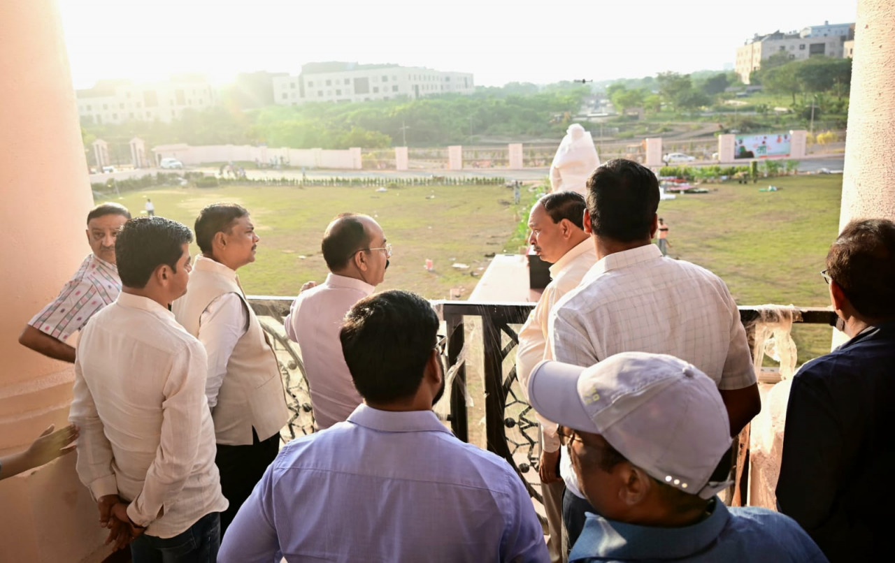 उप मुख्यमंत्री अरुण साव ने विधानसभा भवन के लोकार्पण की तैयारियों का किया निरीक्षण