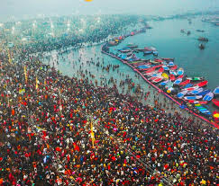 प्रयागराज महाकुंभ का पहला अमृत स्नान, 1 करोड़ श्रद्धालुओं ने लगाई डुबकी