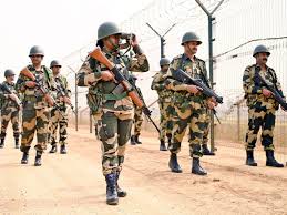 BSF Recruitment 2025: बीएसएफ में हजारों पदों पर भर्ती,जानें कैसे करें आवेदन 