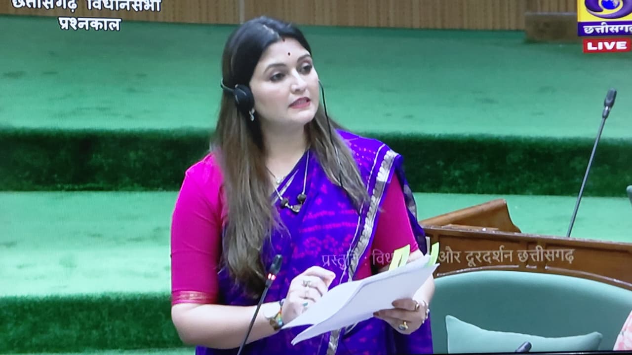 विधायक भावना बोहरा ने विधानसभा में ग्रामीण व आदिवासी खिलाड़ियों को प्रोत्साहन, सहायक शिक्षकों की आपूर्ति एवं अवैध अतिक्रमण व यातायात का उठाया मुद्दा