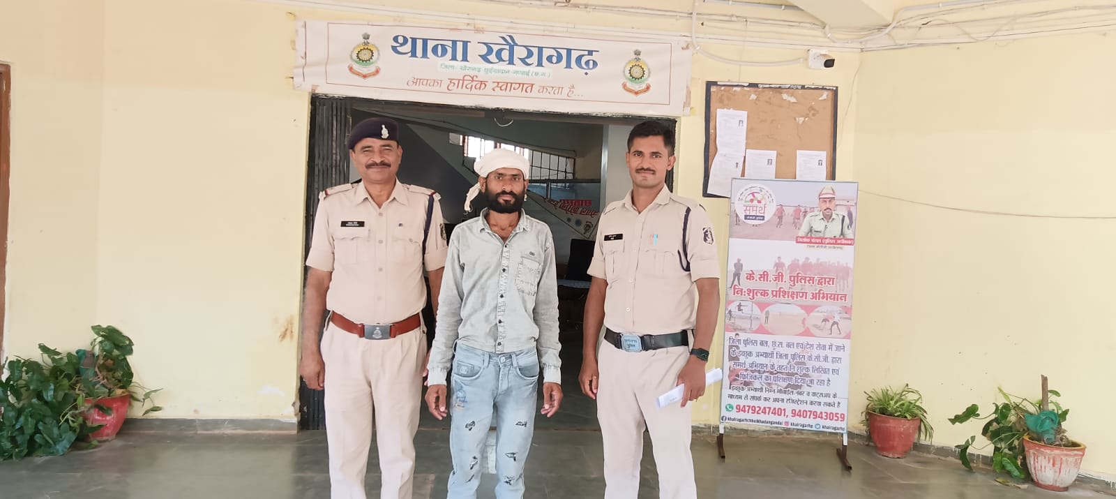 घर अंदर घुसकर महिला के साथ छेड़छाड़ करने वाला आरोपी पुलिस गिरफ्त में