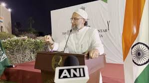 ओवैसी ने 26/11 हमले की बात करते हुए पाकिस्तान को खूब लताड़ा