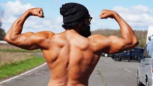 सुपरस्टार का बेटा होने के बावजूद काम के लिए सालों तरसा ये एक्टर,फिर विलेन बन छाए