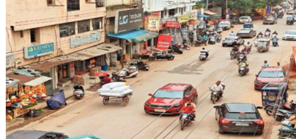  जाम से परेशान जनता की आवाज, शारदा चौक चौड़ीकरण के लिए हस्ताक्षर मुहिम
