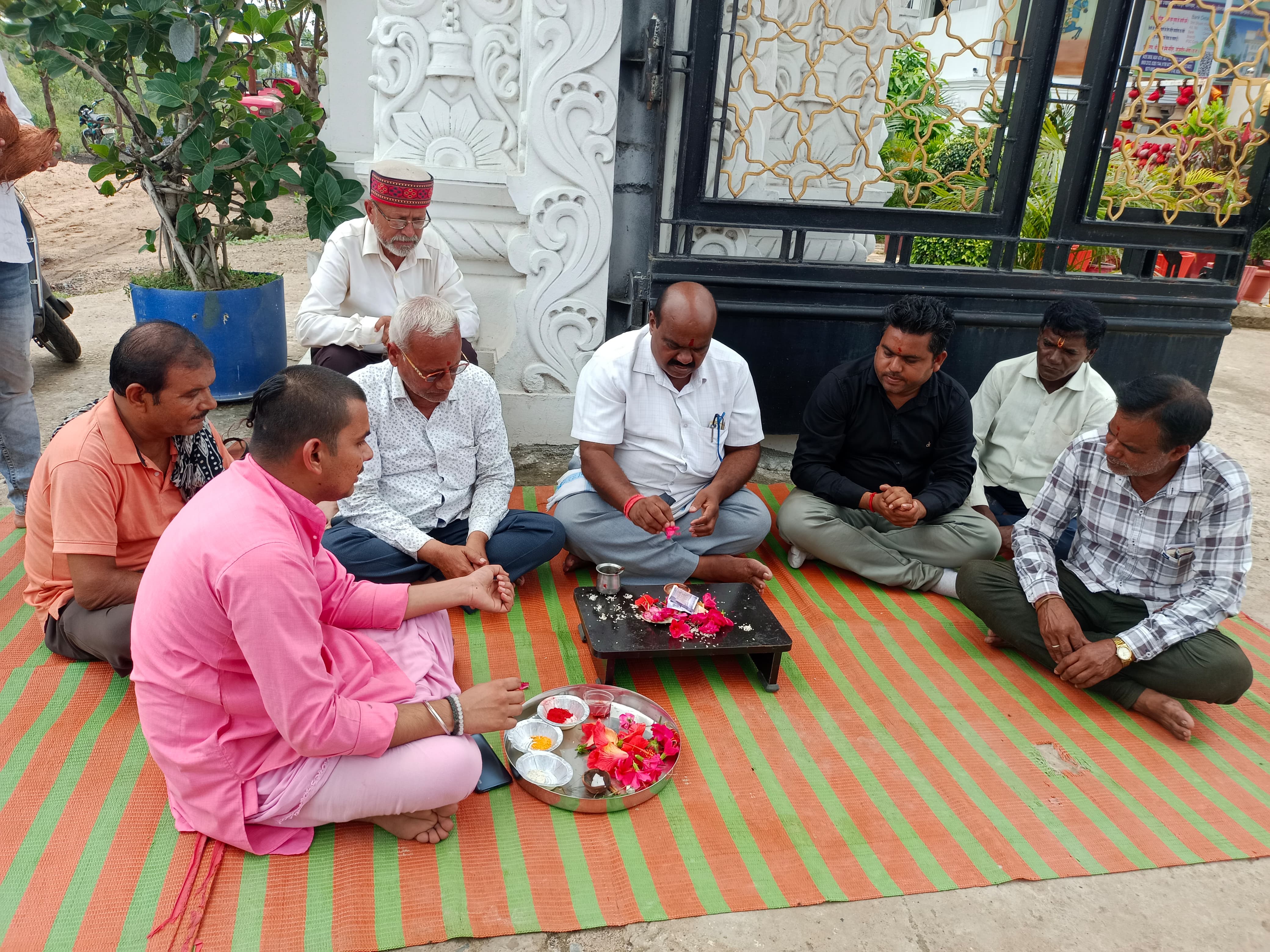 विधायक ब्यास कश्यप ने किया सी.सी.रोड का भूमिपूजन