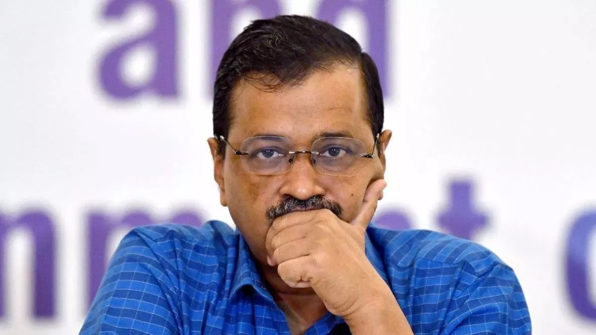 क्राइम ब्रांच के घेरे में अरविंद केजरीवाल, दिल्ली सीएम के घर पहुंची एक टीम,जानिए क्या है मामला