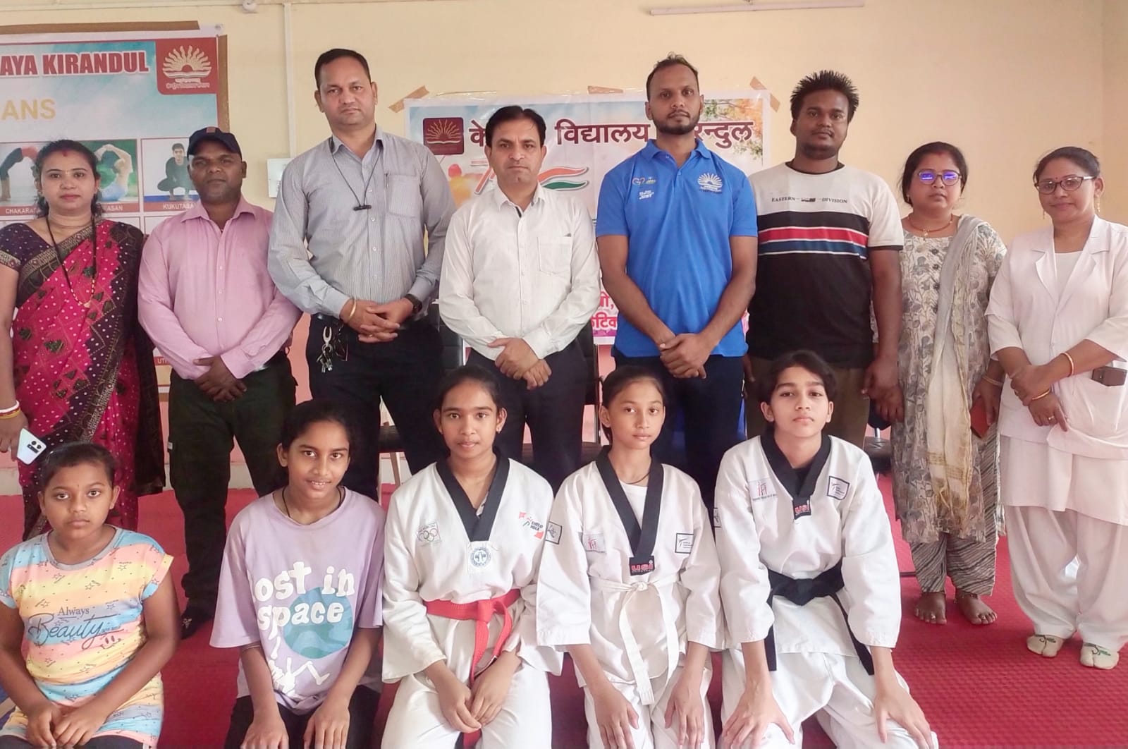 नई दिल्ली में आयोजित राष्ट्रीय ताइक्वांडो चैंपियनशिप में सम्मिलित होकर कड़ी चुनौती देंगी दन्तेवाड़ा जिले की 4 बेटियाँ 