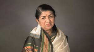 Lata Mangeshkar Death Anniversary: जिनके गानों से मोहब्बत बरसी वो खुद प्यार को तरसीं