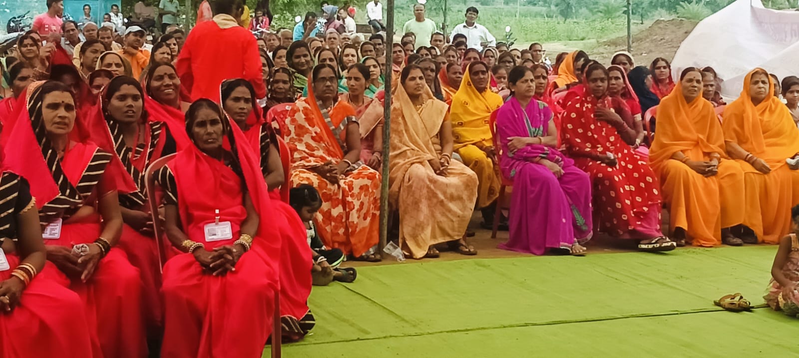 खौली में शराब दूकान विरोधी धरना चौथे दिन महिलाओं के नाम रहा , समर्थन भी ‌मिल रहा 