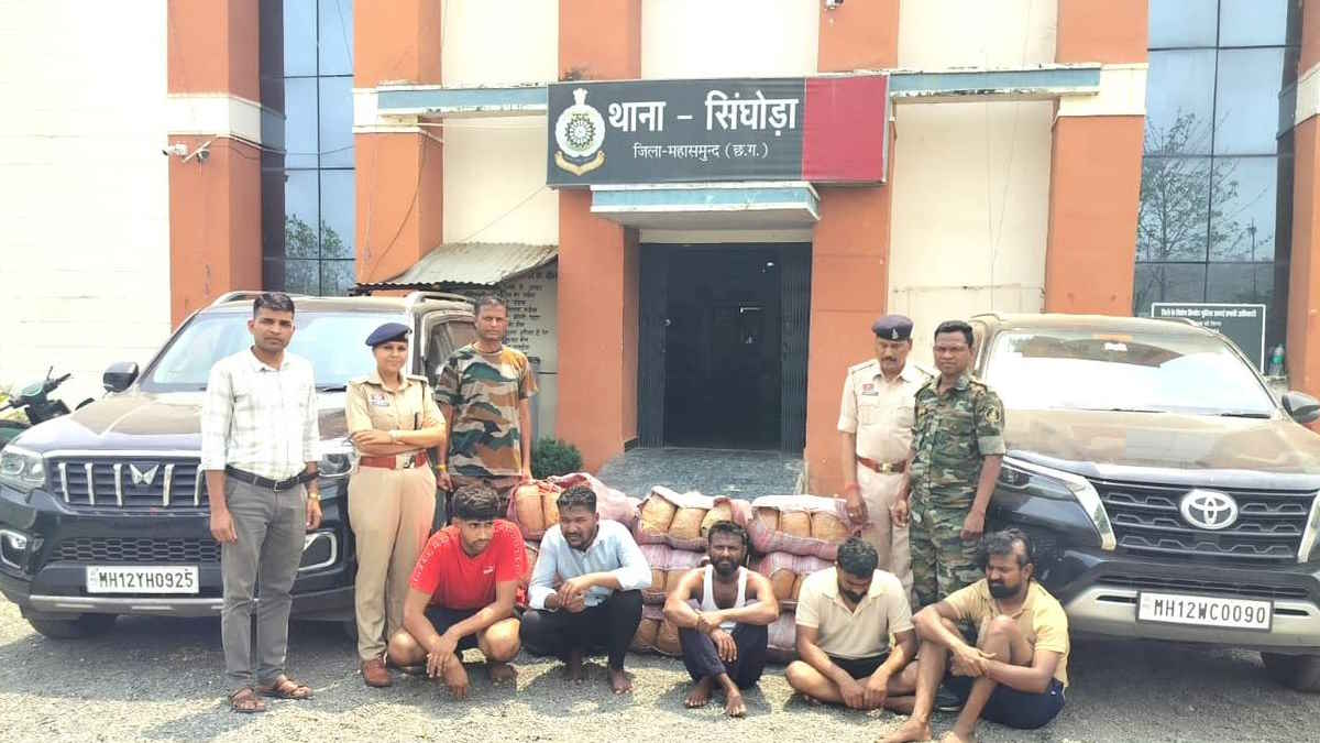 महासमुंद में गांजा तस्करी का भंडाफोड़, करोड़ों की खेप के साथ 5 गिरफ्तार