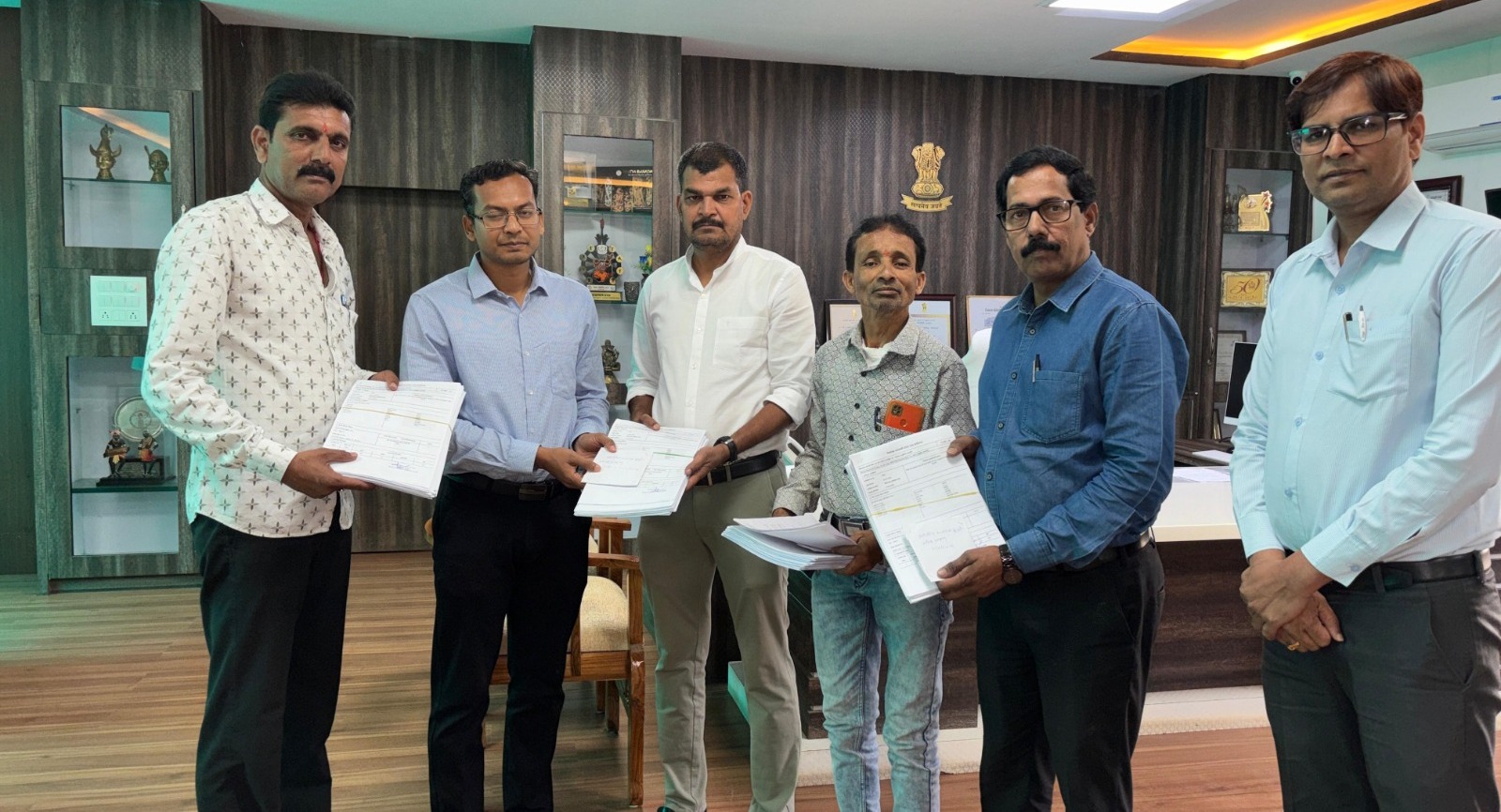 दंतेवाड़ा जिले में निर्वाचक नामावलियों का विशेष गहन पुनरीक्षण संपन्न,अंतिम मतदाता सूची प्रकाशित