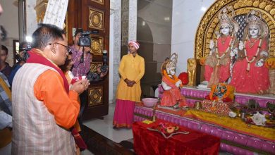 सीएम विष्णुदेव साय ने श्री राम मंदिर में पूजा अर्चना की