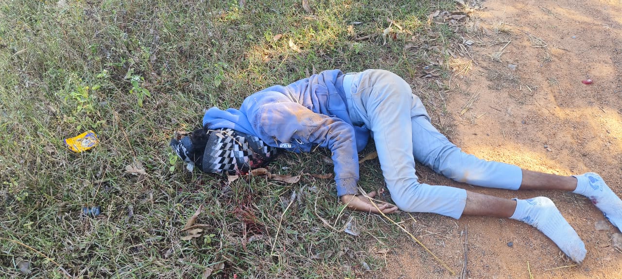 अज्ञात वाहन की ठोकर से  बाइक सवार युवक की मौत -जांच में जुटी पुलिस 