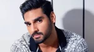 तड़प से डेब्यू के बाद क्यों फिल्में साइन नहीं कर पाए अहान शेट्टी,बॉर्डर 2 से की वापसी