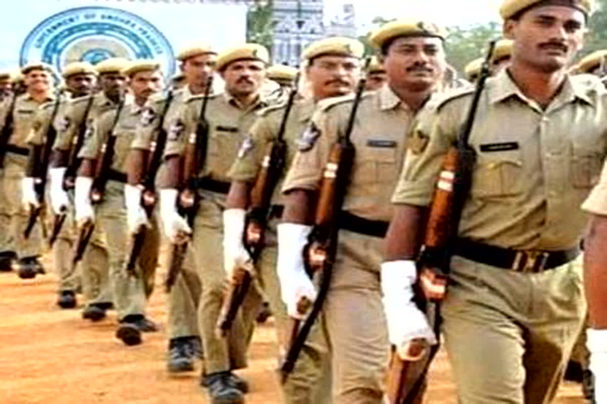 छत्तीसगढ़ में आरक्षक के 5 हजार पदों पर निकली बंपर भर्ती,