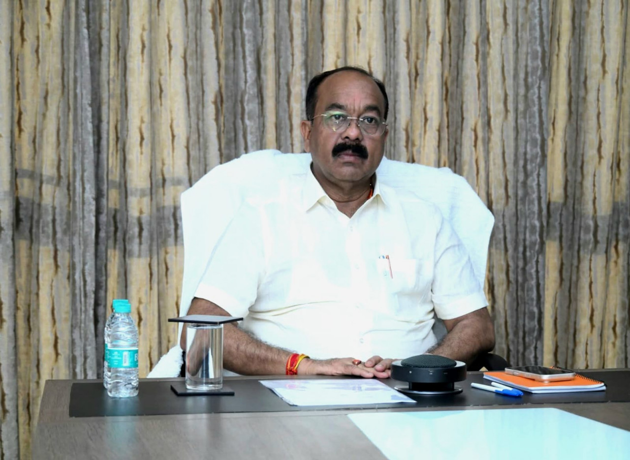 पुलिस को मिली अत्याधुनिक मोबाइल फॉरेंसिक वैन
