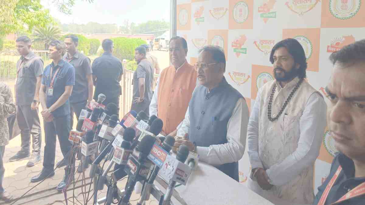 अफीम माफिया पर सख्ती: सीएम साय बोले- कानून से ऊपर कोई नहीं