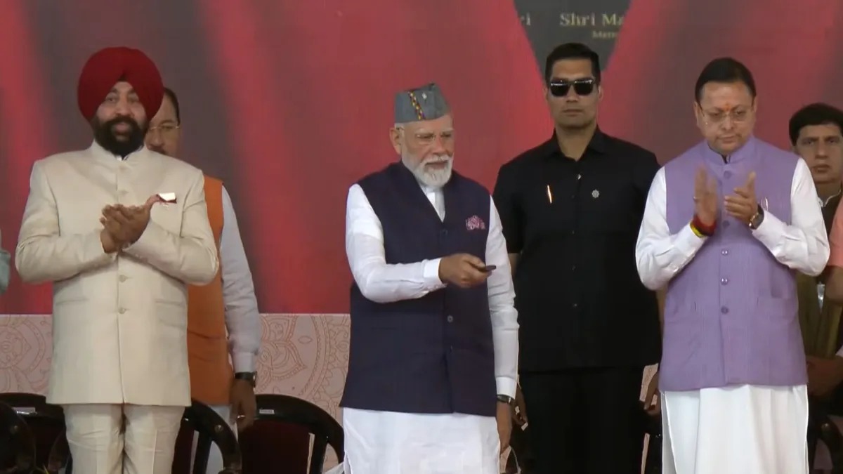 PM मोदी ने दी सौगात: दिल्ली-देहरादून अब सिर्फ 2.5 घंटे की दूरी