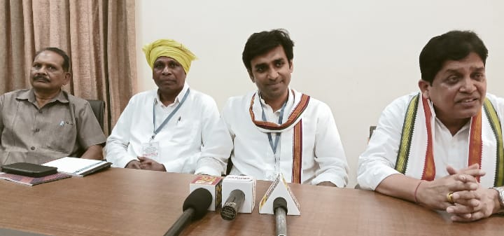 आदिवासी कांग्रेस का अधिकार और सशक्तिकरण शिविर का आयोजन