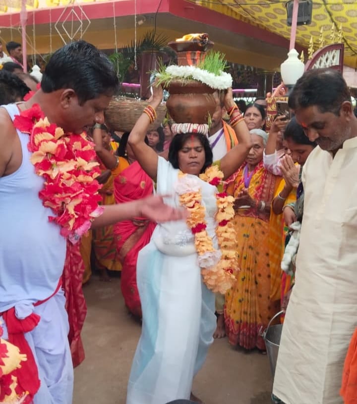 शीतला शक्ति पीठ में ज्योत ज्वारा का हुआ विसर्जन,शोभायात्रा मे देव विग्रह झूमते रहे