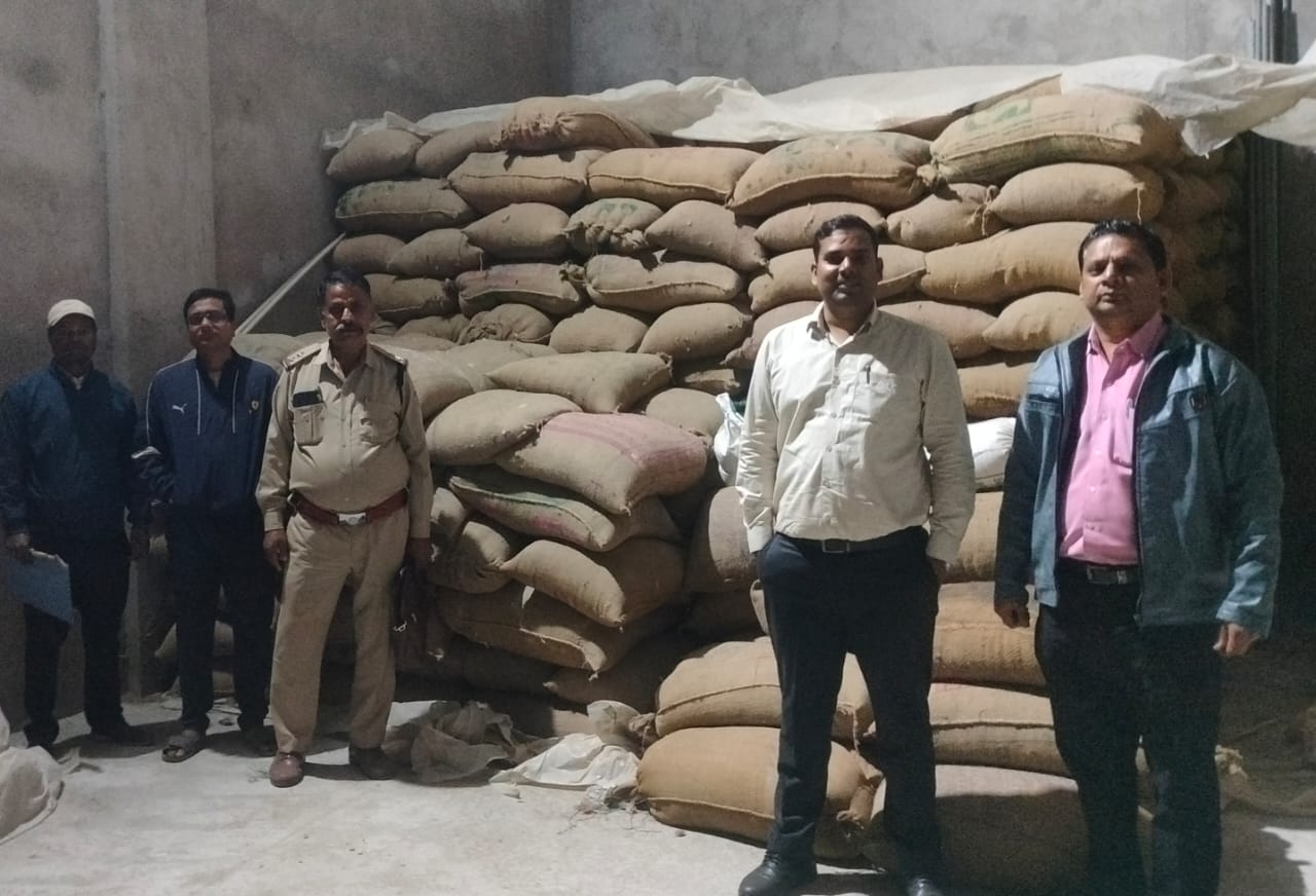 धान के अवैध भंडारण एवं परिवहन पर जिला प्रशासन की बड़ी कार्रवाई, जब्ती का आंकड़ा 20 हजार क्विंटल के पार