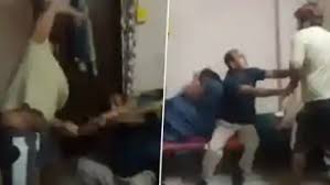 कलयुगी बेटे ने WiFi बंद करने से मां की डंडे से पीट पीटकर की हत्या