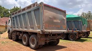 अवैध रेत उत्खनन पर कड़ी कार्रवाई, 2 जेसीबी लोडर और 2 हाइवा वाहन जप्त