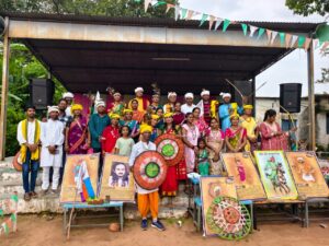 ब्लॉक मुख्यालय छुरा में हर्षोल्लास के साथ मनाया गया विश्व आदिवासी दिवस