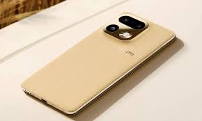 Realme 16 Pro सीरीज की सेल भारत में शुरू ,जानें कीमत