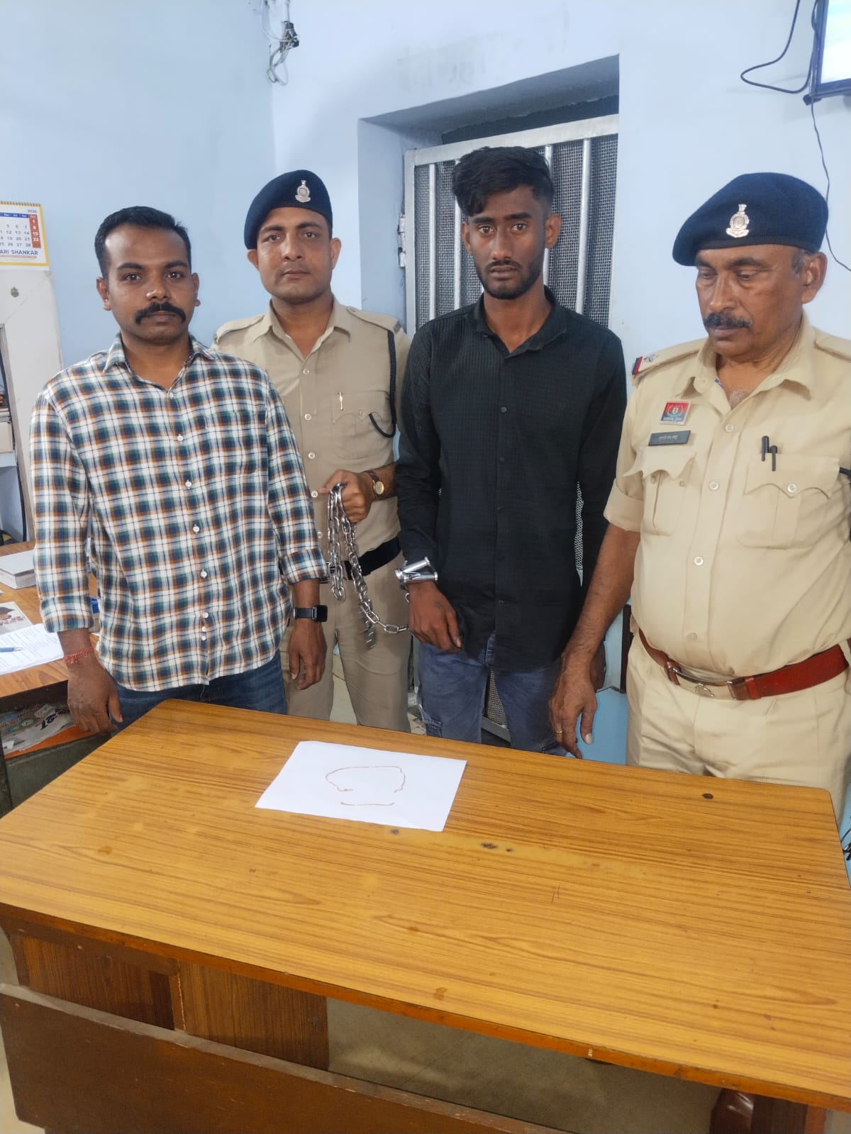 चैन स्नैचिंग का आदतन आरोपी रितेश नेताम को गिरफ्तार करने में मिली सफलता 
