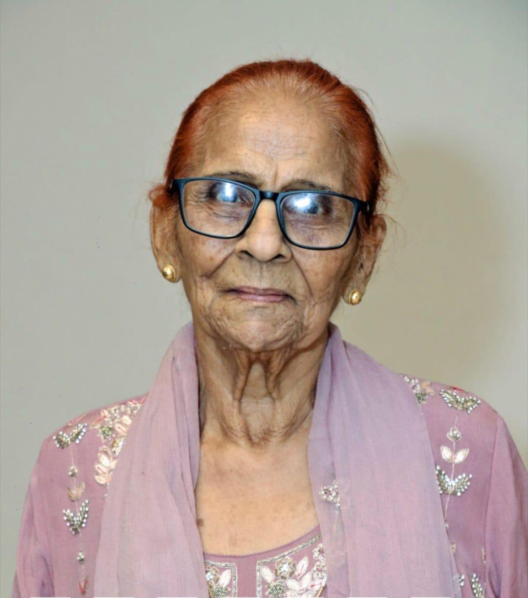 ग्रैंड ग्रुप के चेयरमैन व छत्तीसगढ़ टेनिस संघ के महासचिव गुरुचरण सिंह होरा की माता प्रकाश कौर होरा का निधन
