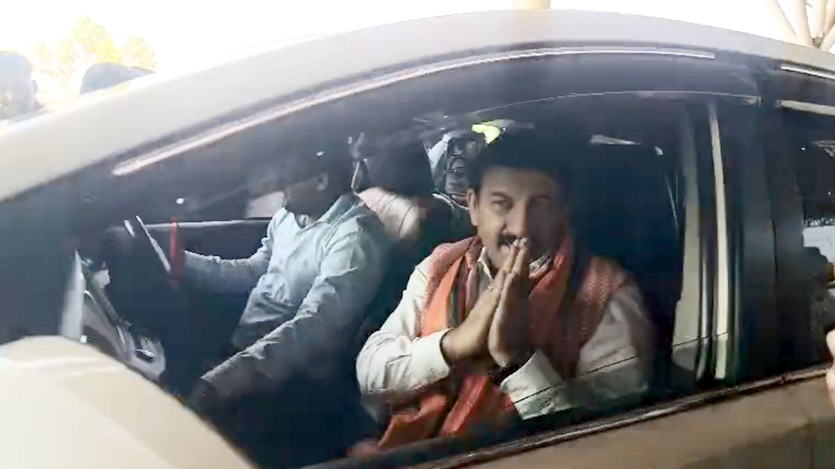 धर्मांतरण की स्थिति को सांसद मनोज तिवारी ने बताया चिंताजनक, कहा- अगले संसद सत्र में उठाऊंगा मुद्दा…