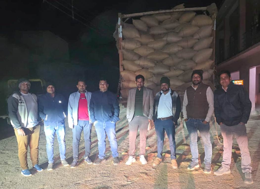 एक ट्रक सहित 763 बोरी धान जब्त : अवैध धान परिवहन का मामला