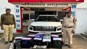  पुलिस की बड़ी कार्रवाई,212 किलो चांदी जब्त