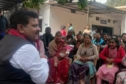 7 साल से अधूरी CAF भर्ती प्रक्रिया: छेरछेरा पर गृहमंत्री विजय शर्मा से मिले अभ्यर्थी