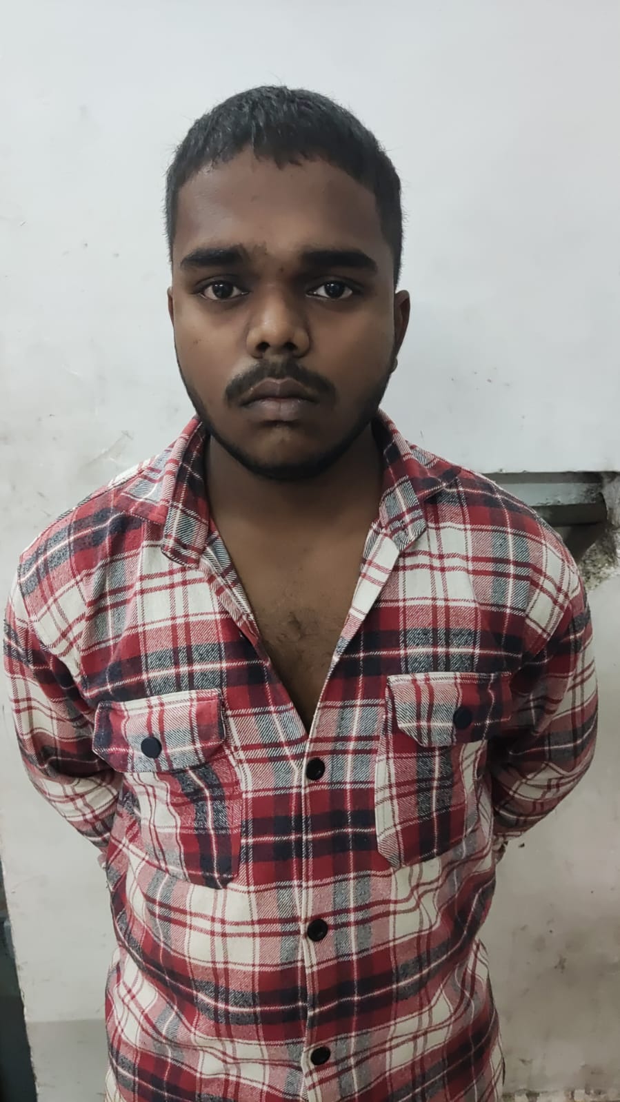 चोरी की दोपहिया वाहन में घुम-घुम कर झपट्टा मारकर मोबाईल फोन चोरी करने वाले आरोपी गिरफ्तार 