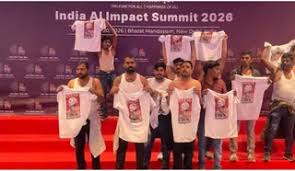 विश्व भर से जुटे मेहमानों के सामने अशोभनीय प्रदर्शन पर घिरी कांग्रेस 