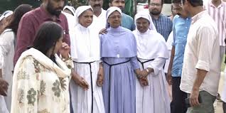 नन की गिरफ्तारी मामले में महिला आयोग सख्त, DGP को दिए ये निर्देश