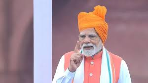 लाल किले से RSS की तारीफ पर सियासी तूफान,कांग्रेस बोली- पीएम संघ को खुश कर रहे